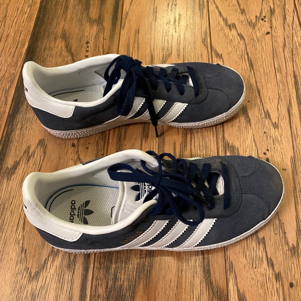 Boys Adidas Sneakers